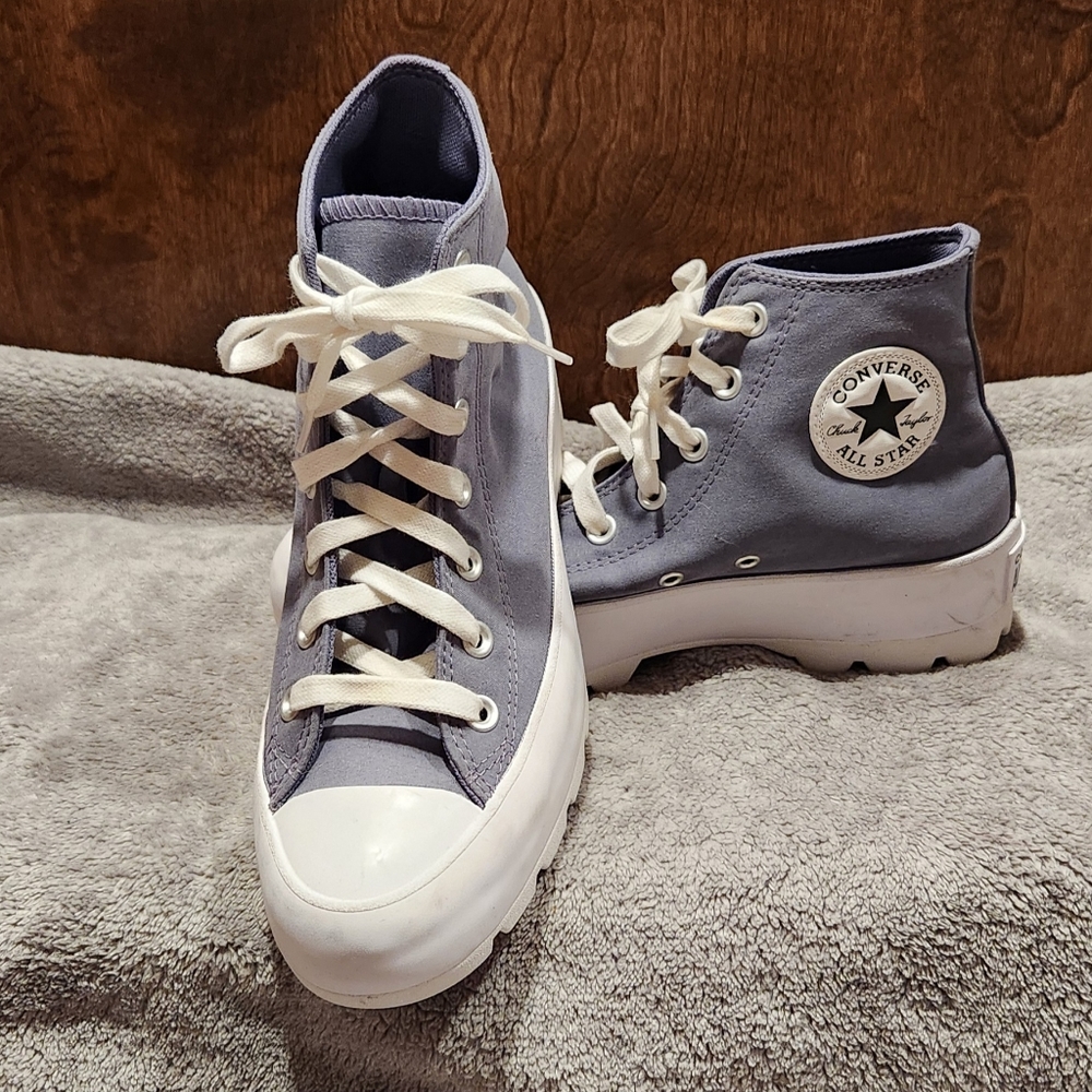 Converse Women lift platform shoes gray size 8